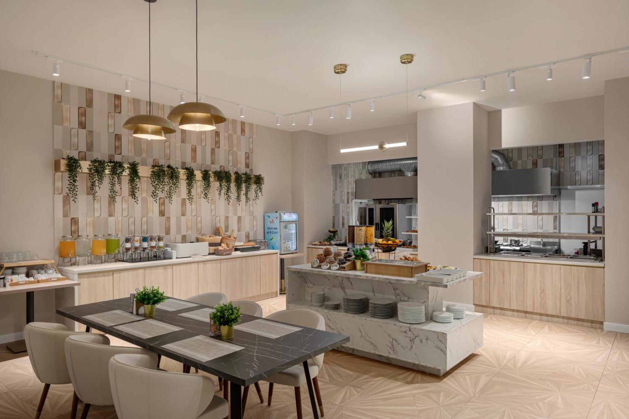 Ramada By Wyndham Bucharest Otopeni Airport Exteriör bild